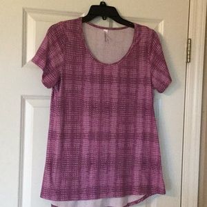 LulaRoe T-shirt